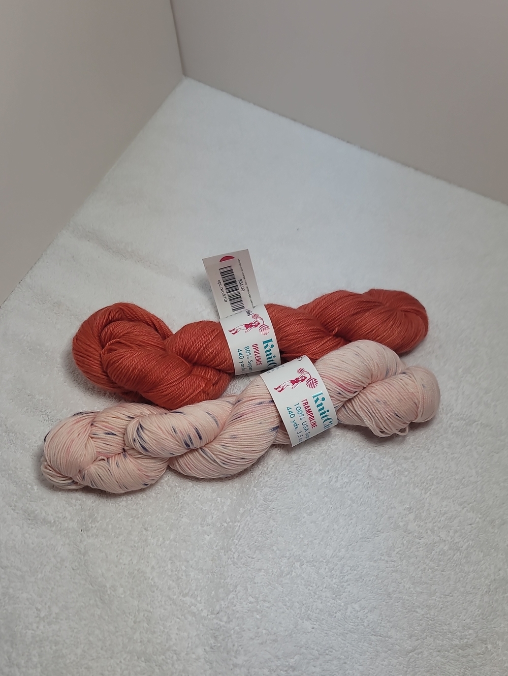 Knitcircus Hand-Dyed Yarn - Coral and Blush 2 Skiens NWT